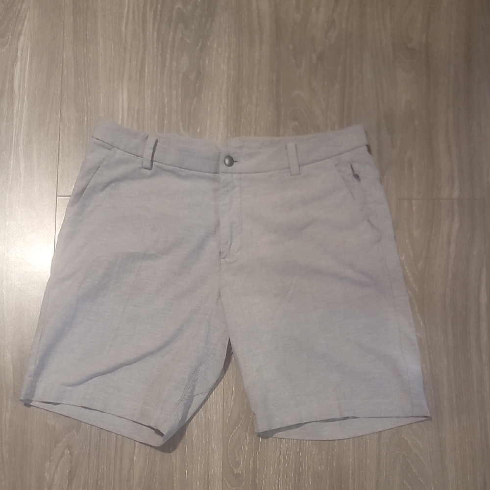 Lululemon Men's Gray Shorts